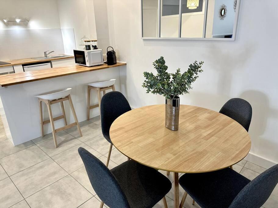 Ferienwohnung Le Nid Douillet Nîmes Exterior foto